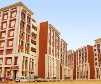 Babu Banarasi Das University